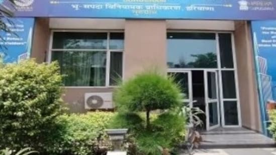 The Gurugram district administration has launched a major recovery drive against 71 real estate developers who have failed to pay nearly <span class='webrupee'>₹</span>446 crore in penalties and other dues arising from orders passed under RERA.
