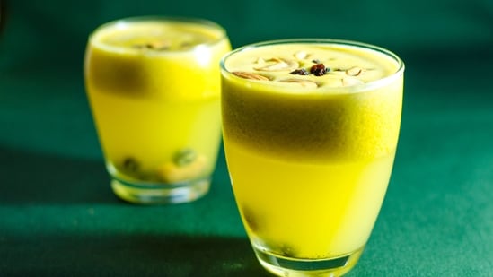 Here's when to drink amla juice for maximum benefits.