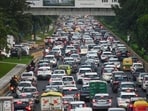 Experts said emergency vehicles will be fitted with sensors that can communicate with traffic signals as they approach a junction (HT Archive)
