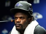 Lamar Jackson had a restricted workload during Wednesday’s practice.
