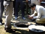 DJB currently maintains 11,212km of sewer lines, 668,000 manholes and 145 pumping stations across the Capital. (Sonu Mehta/HT Photo)