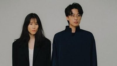 Korean actor Koo Kyo-hwan and filmmaker Lee Ok-seop have been married since 2022, a detail the couple has kept private for the past four years. Korean actor Koo Kyo-hwan and filmmaker Lee Ok-seop have been married since 2022, a detail the couple has kept private for the past four years.