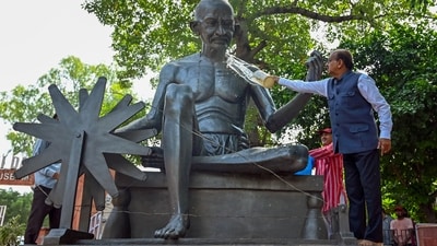 Gram it: On the eve of Gandhi Jayanti (October 2), a cleanliness drive was organised at the Gandhi Selfie Point, near Rajghat crossing in the Capital. Here's how Gandhi Smriti's vice chairman, Vijay Goel was spotted cleaning the Gandhi's statue within the complex. Are you ready for some Gandhigiri, too? (Photo: Vishal Kapoor/ANI)