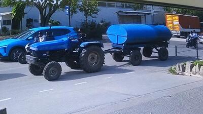 CCTV footage of the tractor and trolley minutes before the collision. (HT Photo) CCTV footage of the tractor and trolley minutes before the collision. (HT Photo)