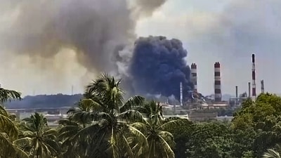 1 killed, 12 injured in explosion at Mangalore refinery; Karnataka CM ...