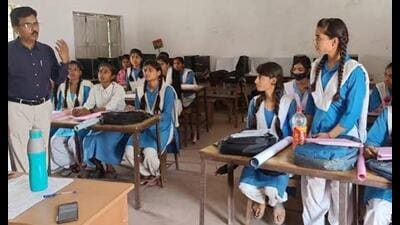 Students studying at a government secondary school in Prayagraj. (HT file) Students studying at a government secondary school in Prayagraj. (HT file)