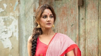আবার ষড়যন্ত্রের ফাঁদে তৃণা!