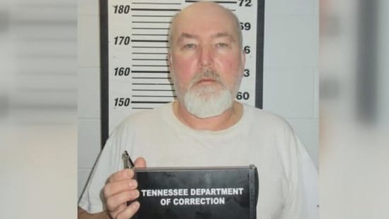 Gary Wayne Sutton, convicted in the 1992 murders of Tommy Griffin and Connie Branam, had been scheduled for execution on December 3.