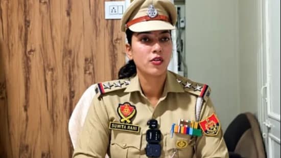 She was posted as station house officer (SHO) at the Kot Isse Khan police station in Moga district. (HT)