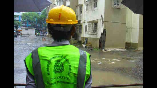 The decision comes as the civic body intensifies its fire-safety inspections across the city, with officials finding widespread violations at coaching classes, paying guest (PG) facilities, educational buildings, warehouses, scrap shops, hospitals and other establishments. (REPRESENTATIVE PHOTO)