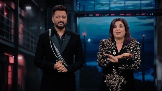 Farah Khan and Riteish Deshmukh were the jailers of Lock Upp season 2.