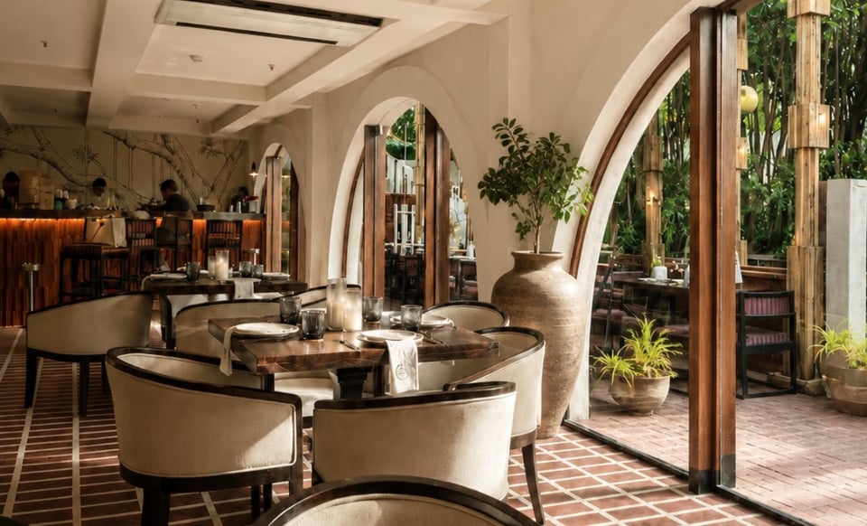 At Zetu, indoor and outdoor spaces meet, and the spaces are very well-ventilated, but naturally. At Zetu, indoor and outdoor spaces meet, and the spaces are very well-ventilated, but naturally.