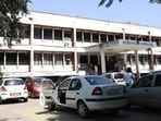 As per the information shared by the RTO, the enforcement drive is aimed at identifying vehicles that continue to carry registration numbers of states such as Karnataka, Gujarat, Telangana, Delhi and others despite being used regularly in Pune. (HT FILE)