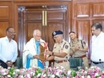 IPS officer K P Raghuvanshi was honoured at the hands of DGP Sadanand Date for his fight against Maoism in the Gadchiroli belt