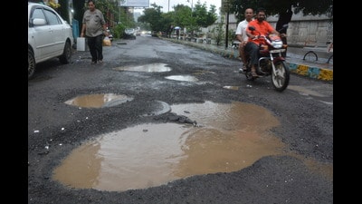 Dudi directed the MIDC and PMRDA to jointly survey the drainage network in Chakan, citing waterlogging as a major reason for the continued deterioration of roads. (REPRESENTATIVE PHOTO) Dudi directed the MIDC and PMRDA to jointly survey the drainage network in Chakan, citing waterlogging as a major reason for the continued deterioration of roads. (REPRESENTATIVE PHOTO)