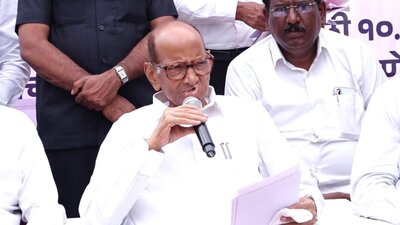 During Pawar’s interaction with farmers in Purandar, several farmers narrated their difficulties after their Kharif crops were damaged due to inadequate rainfall. (HT FILE) During Pawar’s interaction with farmers in Purandar, several farmers narrated their difficulties after their Kharif crops were damaged due to inadequate rainfall. (HT FILE)