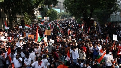 Supporters of Cockroach Janta Party (CJP) attend a protest demanding the resignation of India's Chief Election Commissioner Gyanesh Kumar, in Mumbai, India, October 2, 2026. (REUTERS/Priyanshu Singh)