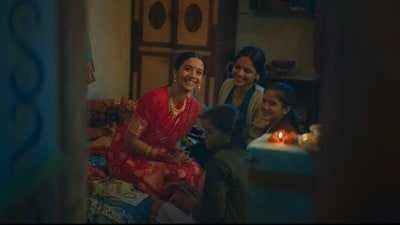 ఒక్క దుర్ఘటన ఖరీదు 15 వేల మంది ప్రాణాలు- ఓటీటీలో కంటతడిపెట్టించే థ్రిల్లర్ సిరీస్- కేవలం 4 ఎపిసోడ్స్- తెలుగులో! ఒక్క దుర్ఘటన ఖరీదు 15 వేల మంది ప్రాణాలు- ఓటీటీలో కంటతడిపెట్టించే థ్రిల్లర్ సిరీస్- కేవలం 4 ఎపిసోడ్స్- తెలుగులో!