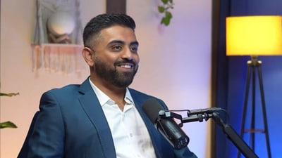 Smit Machchhar foiled his co-pilot's attempt to crash a Flydubai plane. (YouTube podcast) Smit Machchhar foiled his co-pilot's attempt to crash a Flydubai plane. (YouTube podcast)