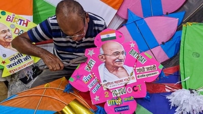 Kite maker Jagmohan Kanojia prepares a special kite for Gandhi Jayanti celebrations at his home workshop, in Amritsar on Thursday. (ANI) Kite maker Jagmohan Kanojia prepares a special kite for Gandhi Jayanti celebrations at his home workshop, in Amritsar on Thursday. (ANI)