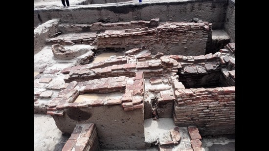 Archaeological remains at Keeladi (Wikimedia Commons)