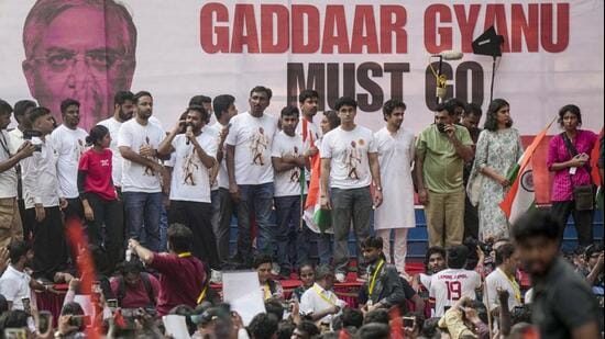 At Mumbai’s Shivaji Park, CJP founder Abhijeet Dipke warned of ‘Jantar Mantar 2.0’ if CEC Gyanesh Kumar does not resign over voter-roll deletions. (PTI)