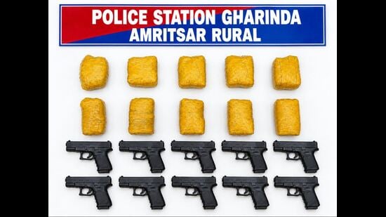 In a major crackdown on arms and drug smuggling, the Amritsar Rural Police recovered 10 kg heroin and 10 illegal pistols with the arrest of four operatives of two separate crime networks, said Punjab director general of police (DGP) Gaurav Yadav on Friday. (HT Photo)