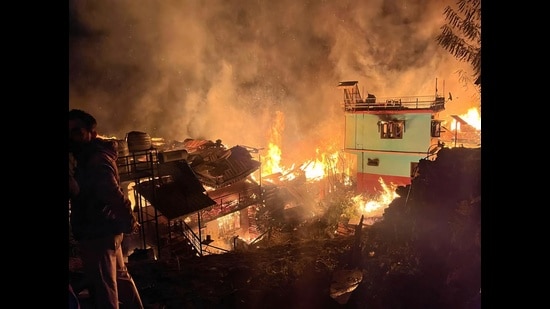 SDM Gurmeet Negi said that the affected families have been provided with immediate relief of ₹20,000 each, along with blankets and rations. (HT Photo)