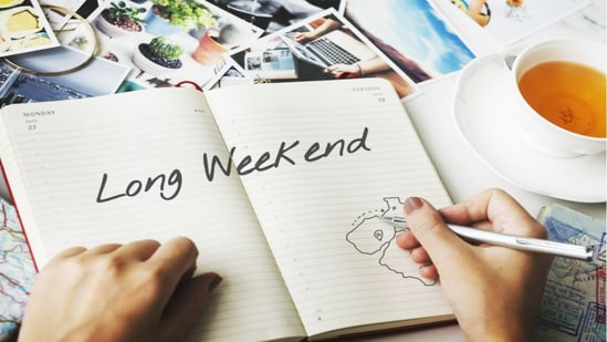 2027 holiday calendar: These 8 holidays will fall on a weekend.