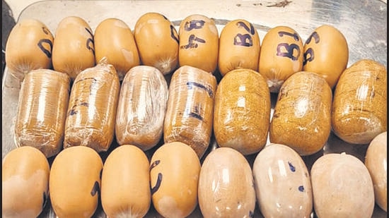 The smuggled gold was concealed in 23 capsules.