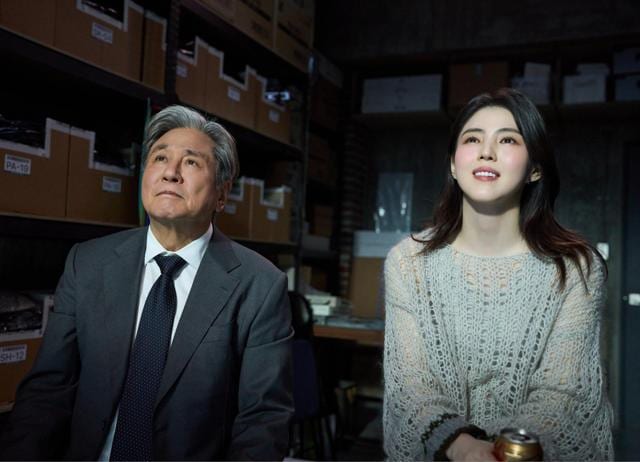 How does The Intern have a South Korean remake, but not a Bollywood one? How does The Intern have a South Korean remake, but not a Bollywood one?