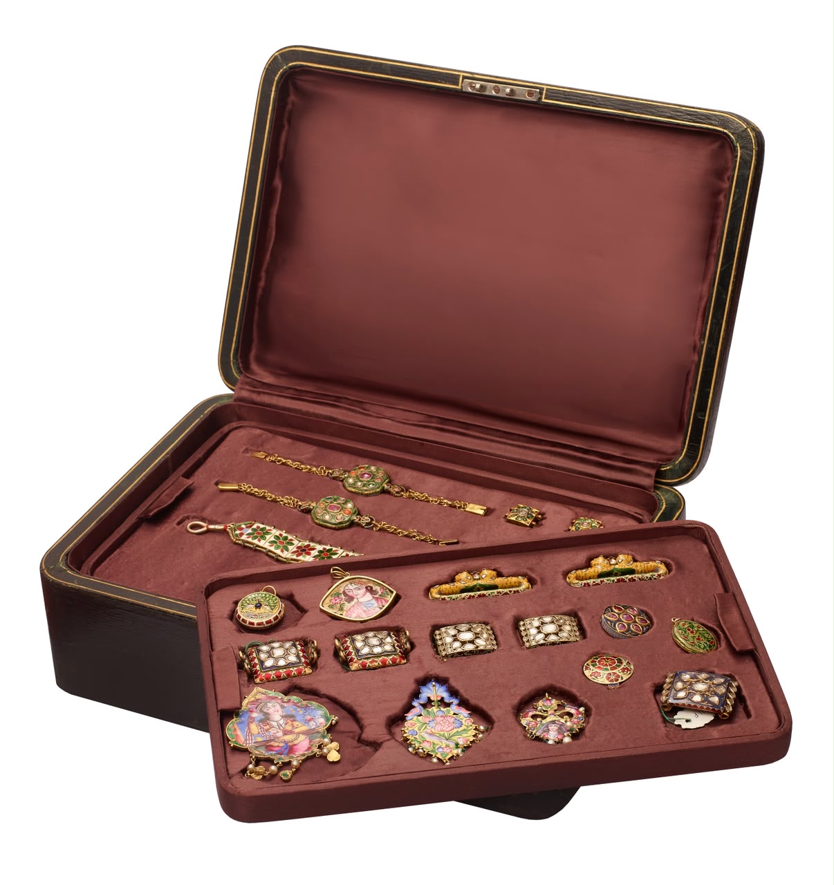 Historic jewellery makes it quite clear that craftsmanship has a value separate from the amount of gold or size of a gemstone, (Gazdar) Historic jewellery makes it quite clear that craftsmanship has a value separate from the amount of gold or size of a gemstone, (Gazdar)