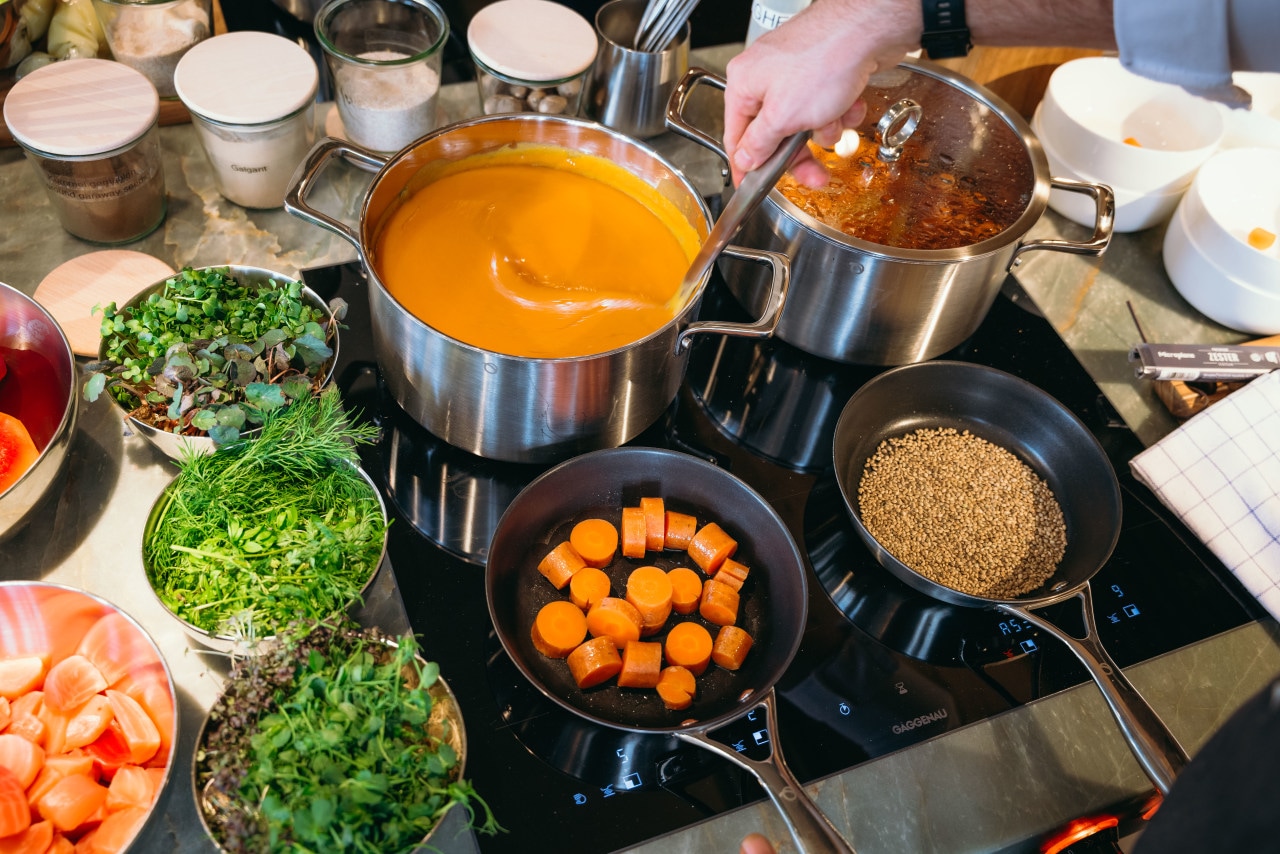 Mayrlife’s programs include cooking and nutrition classes. Mayrlife’s programs include cooking and nutrition classes.