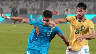 কলকাতা মাতল সম্বার তালে! ভারতকে ৪ গোলে হারাল ব্রাজিল (PTI Photo/Swapan Mahapatra)(PTI10_03_2026_000709A) (PTI) কলকাতা মাতল সম্বার তালে! ভারতকে ৪ গোলে হারাল ব্রাজিল (PTI Photo/Swapan Mahapatra)(PTI10_03_2026_000709A) (PTI)