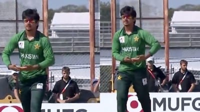 Kamran Akmal called out Saim Ayub for giving a send-off to Vaibhav Sooryavanshi (Screengrab - SonyLiv) Kamran Akmal called out Saim Ayub for giving a send-off to Vaibhav Sooryavanshi (Screengrab - SonyLiv)