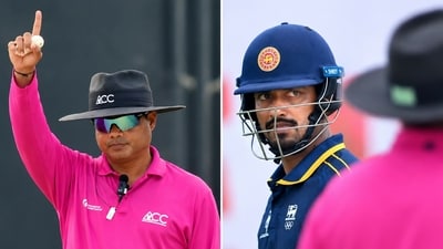 Honestly, can you even blame the batter there? An absolute howler from Nitin Menon there (Screengrab)