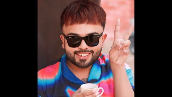 Due to his unconventional style, fashion choices, Mad Sandhu routinely encountered backlash on social media. (HT)
