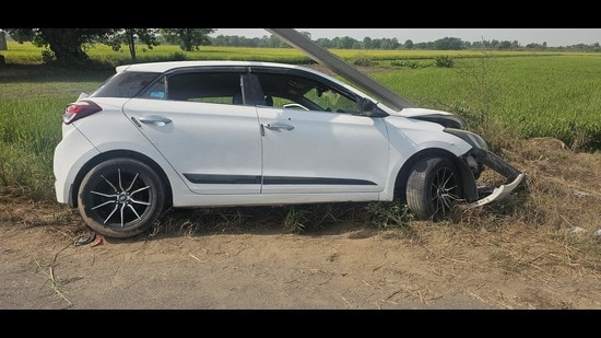 The Hyundai i20 went out of control after the firing and rammed into the pole. (HT)