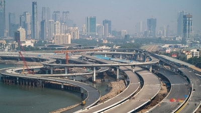 Mumbai, India - Jan. 12, 2020: The first phase of the upcoming Mumbai Coastal Road Project (MCRP) is nearing completion, with 85% accomplished, and a section anticipated to open to traffic by month-end. The entire project is scheduled for full completion by May, as per officials in Mumbai, India, on Sunday, January 12, 2020.  (Photo by Satish Bate/ Hindustan Times) (Hindustan Times)