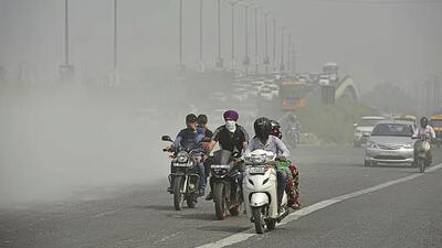Four CAQM flying squads inspected 25 stretches covering 35 km of Delhi’s Ring Roads and flagged 17 violations involving road dust and C&D waste.