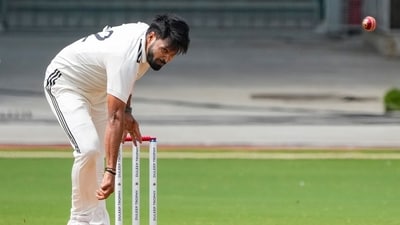 Mukesh Kumar (6/33) and Akash Deep (3/25) ripped J&K's batting unit (PTI) Mukesh Kumar (6/33) and Akash Deep (3/25) ripped J&K's batting unit (PTI)
