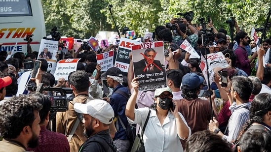 Delhi protests LIVE: Protesters hold placards and raise slogans against CEC Gyanesh Kumar during a protest near Jantar Mantar, in New Delhi on Saturday. (ANI)