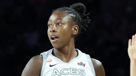 Jewell Loyd went down with a left leg injury early in the third quarter.