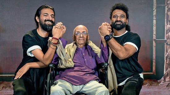 చివరి వరకూ- సింగీతం లాస్ట్ స్క్రిప్ట్ టైటిల్ ఇదే- కన్నీళ్లు తెప్పిస్తున్న నాగ్ అశ్విన్ స్టోరీ! (x)