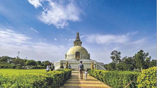 According to Central Pollution Control Board data, Delhi's AQI reading was the highest since July 13, when it stood at 246. (RAJ K RAJ /HT/ Representational)