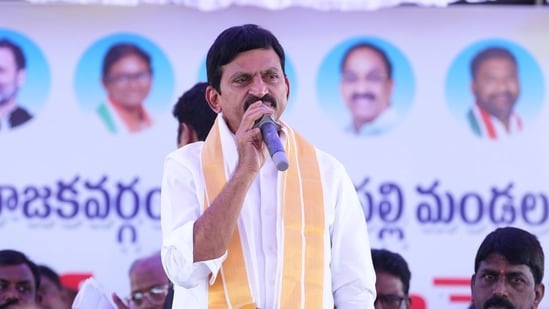 మంత్రి పొంగులేటి శ్రీనివాస్ రెడ్డి
