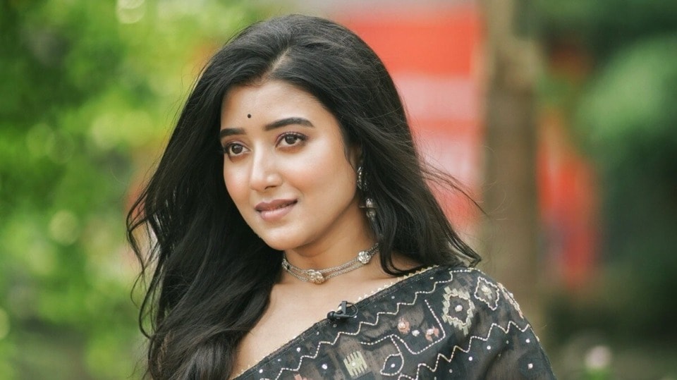 আরাত্রিকার পোস্টে কীসের ইঙ্গিত
