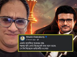 ‘যে নিজেকে দাদা বলে ডাকে, সে কি নিজেকে ভাইফোঁটাও দেয়?’ সৌরভকে খোঁচা ঋত্বিকের!