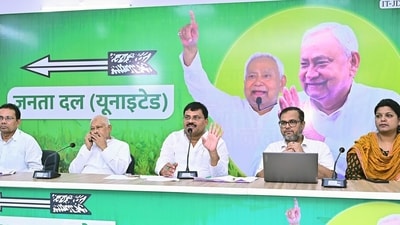 JD(U) leaders have been attempting to contain the disagreement and prevent it from developing into a wider organisational confrontation. (Santosh Kumar/ Hindustan Times)