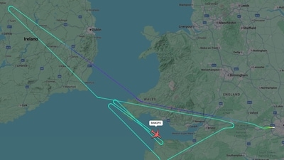 British Airways flight BA295 from London Heathrow to Chicago declared an emergency over Ireland. (flightradar24/X)